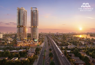 THE EMERALD BOULEVARD