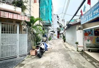 Bán gấp Lô Góc Nguyễn Huy Lượng - 4 Tầng - Vị Trí Đẹp - Full Nội Thất, Bình Thạnh.